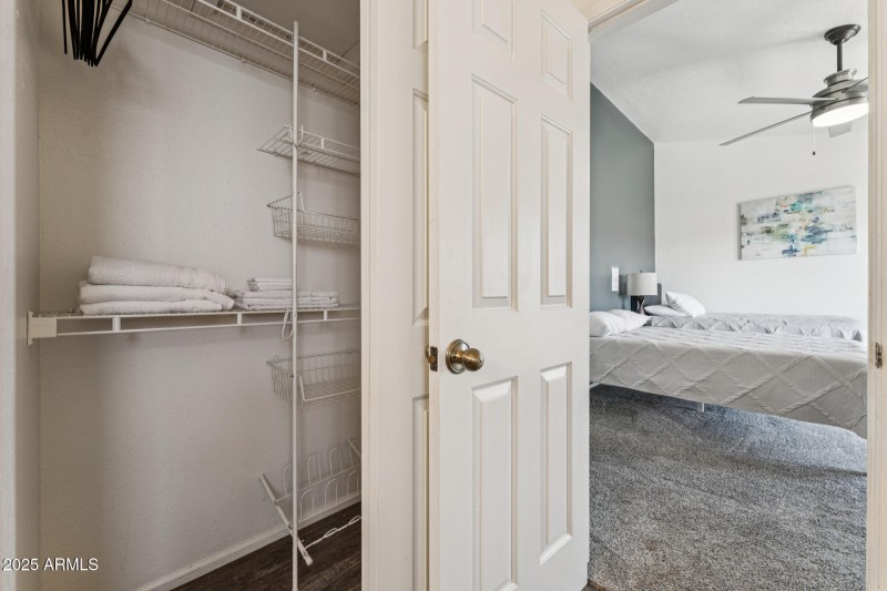 021-primary-bathroom