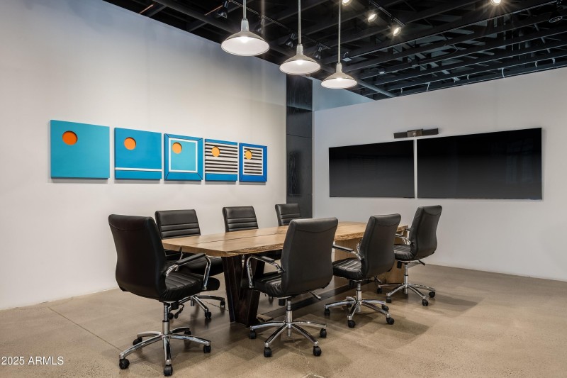 011_Studio Conference