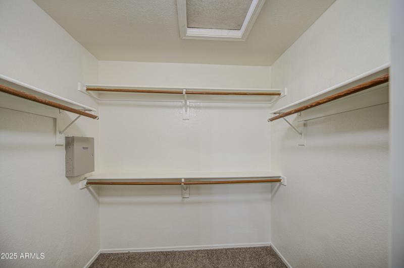 Priamary Bed Closet
