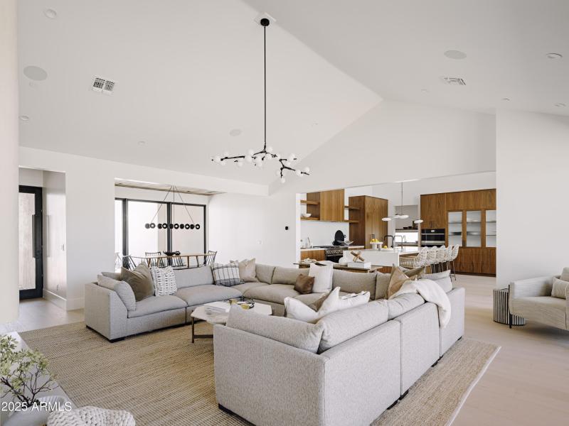 Main Living to Kitchen/Dining