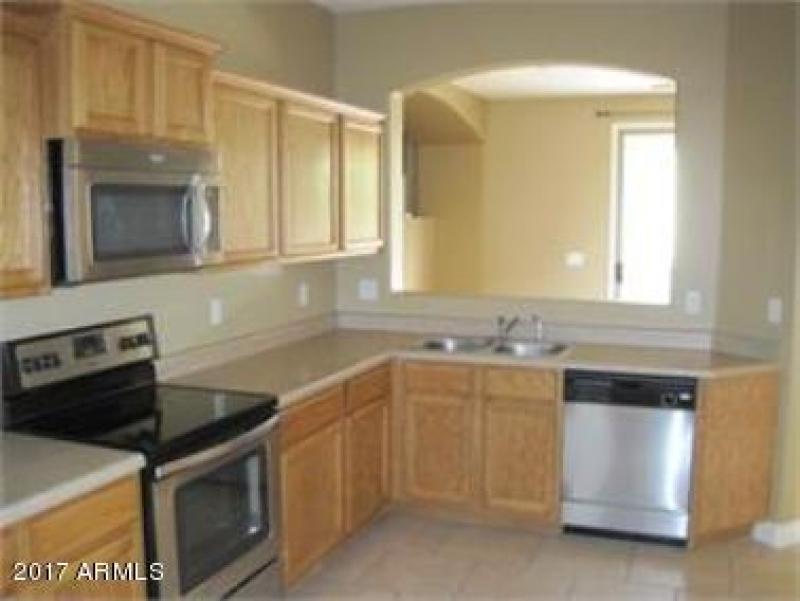 10e7adf07d0243beb5fa000d9c1237bf_300x400