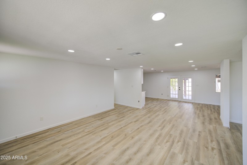 Living Room 4