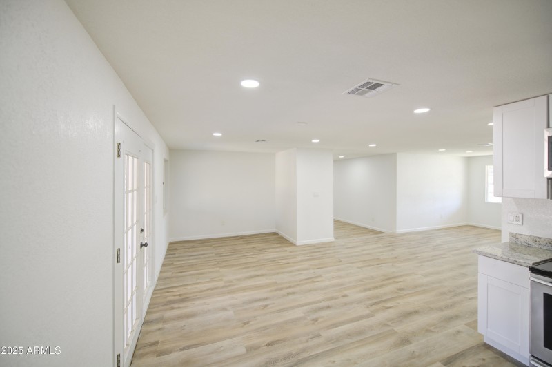 Dining Area 1