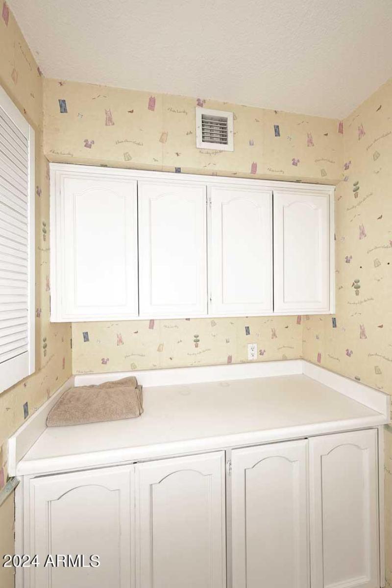 Launrdy Room-Storage