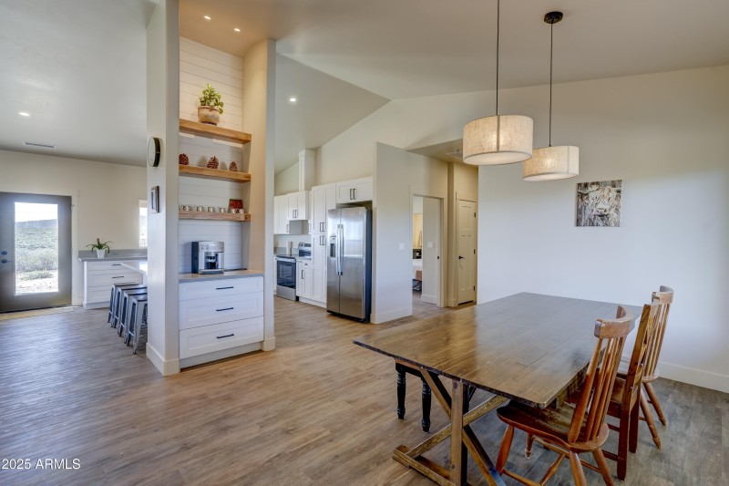 Dining Area 2