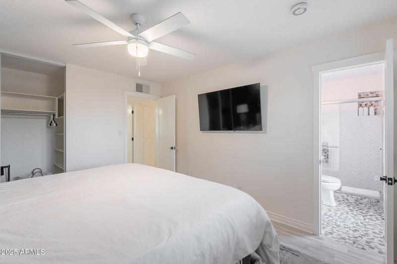 30-web-or-mls-Cypress-30