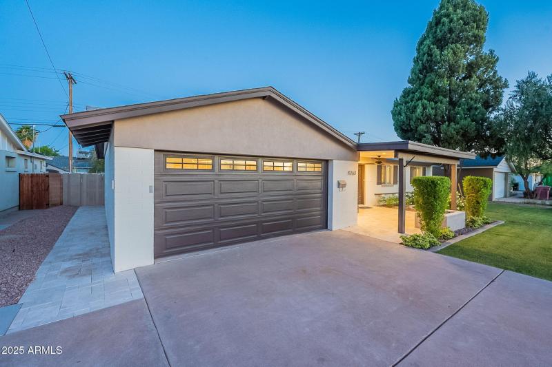 65-web-or-mls-Cypress-twilight-12