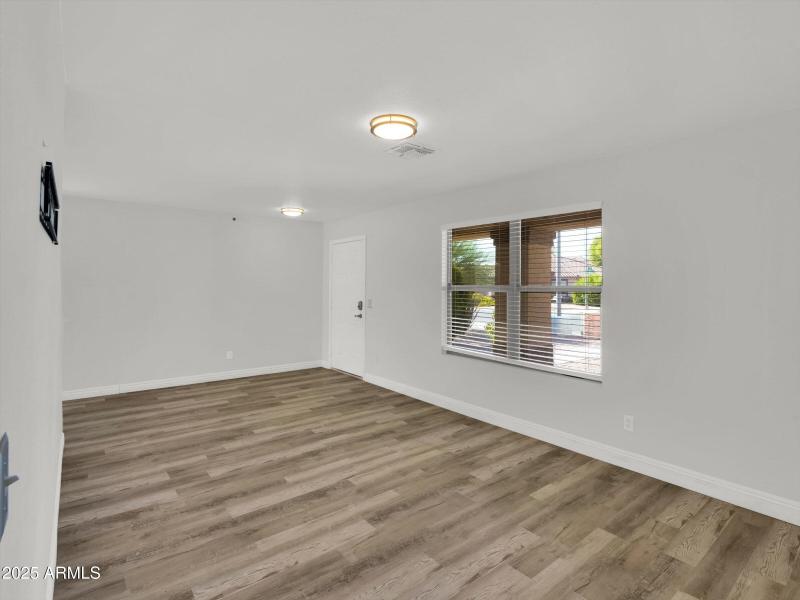 06-11509 E Quicksilver Avenue-6