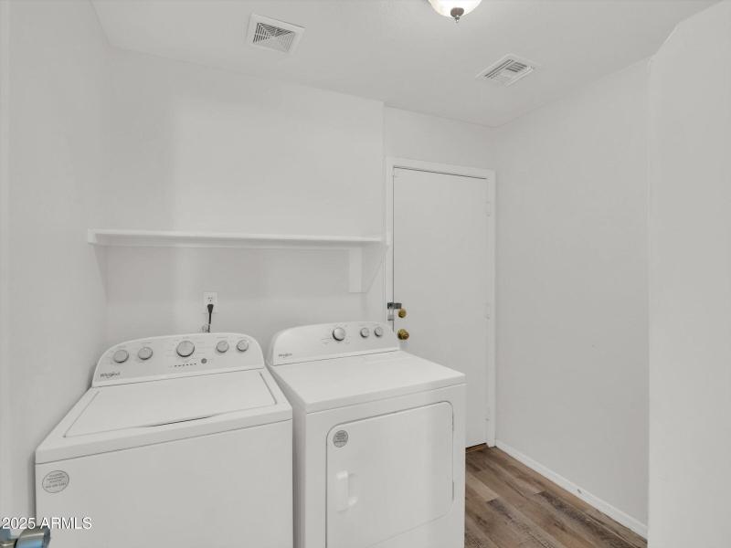 17-11509 E Quicksilver Avenue-17