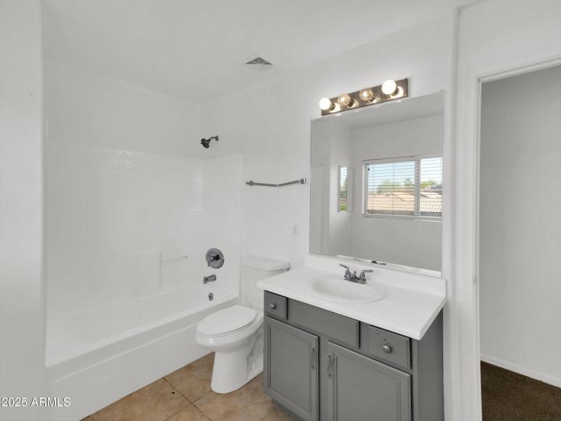 35-11509 E Quicksilver Avenue-35