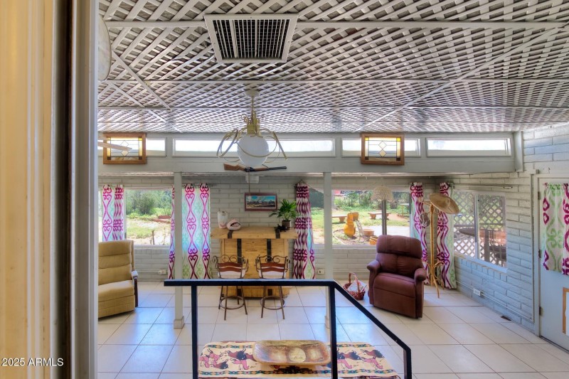 092228-6148 East Pearce Place