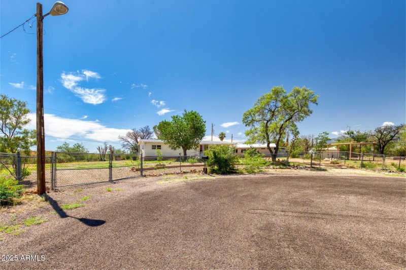 072003-6148 East Pearce Place