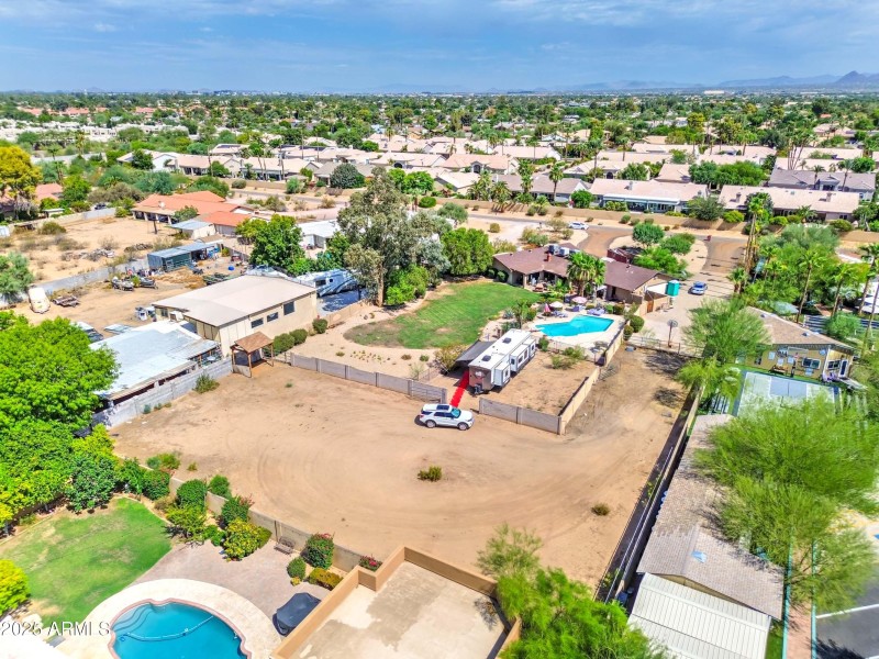 9511 E Gary Rd-5