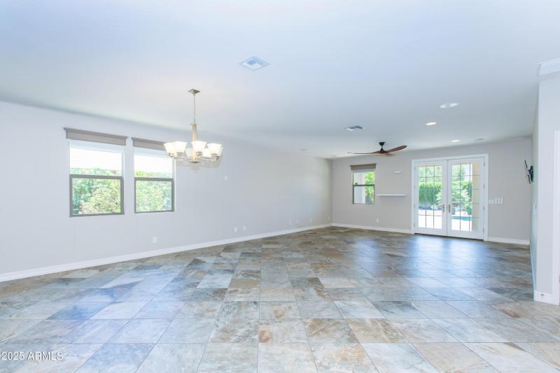 Living/Dining Room