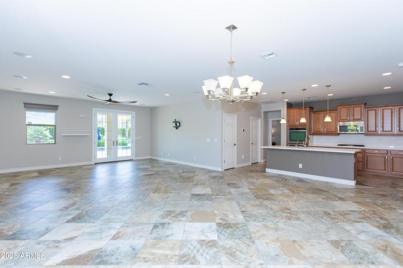 Living/Dining Room