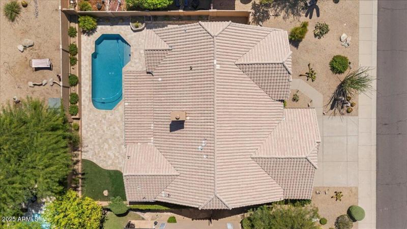 10-DJI_20250718103757_0010_D