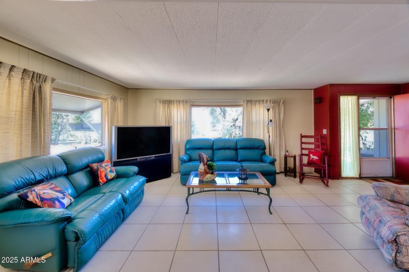 092023-6148 East Pearce Place (1)