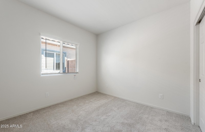 15 - Bedroom
