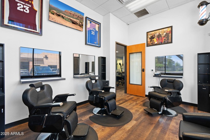 13-web-or-mls-3010-s-priest-dr