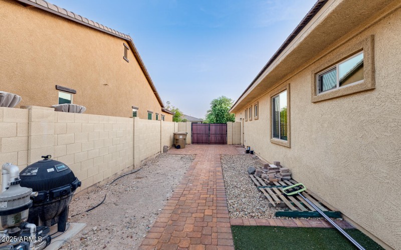 15960 W Bonitos Dr MLS-67