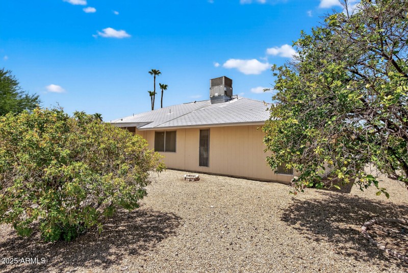 60_17807_125th60_mls