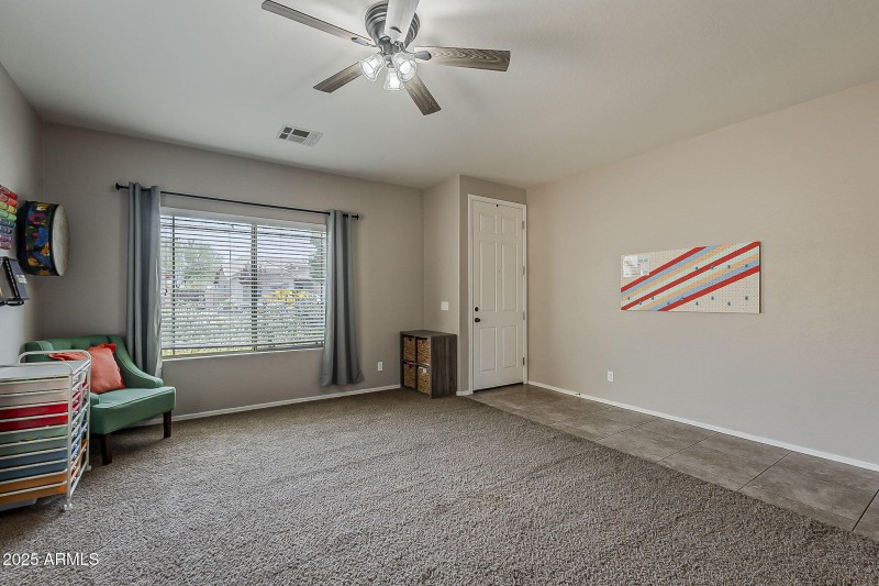 7-web-or-mls-Sable Ave-7