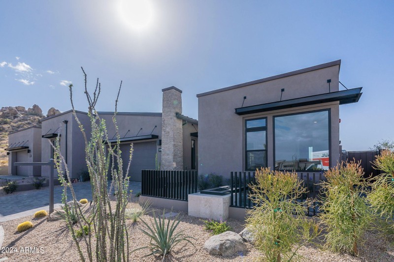 Desert Contemporary