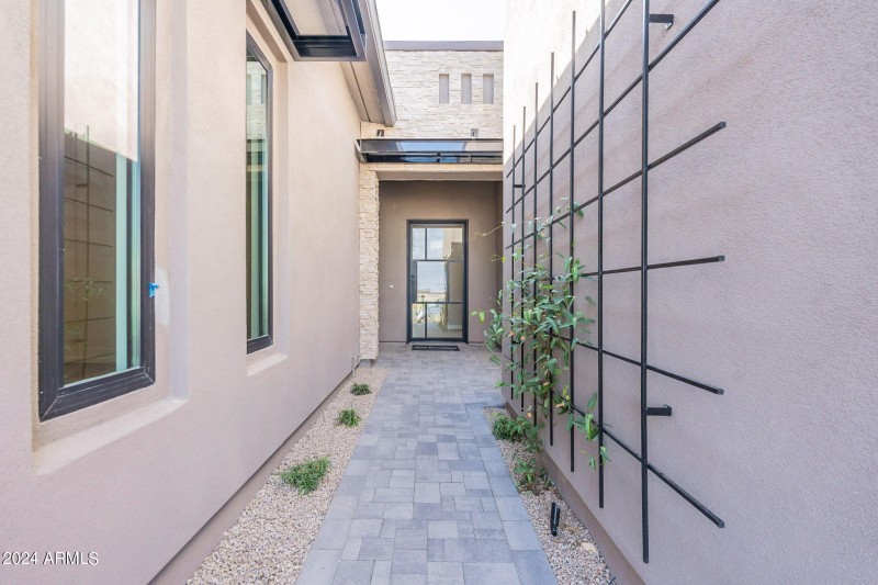 Front Entryway