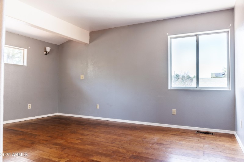 2nd guest bedroom