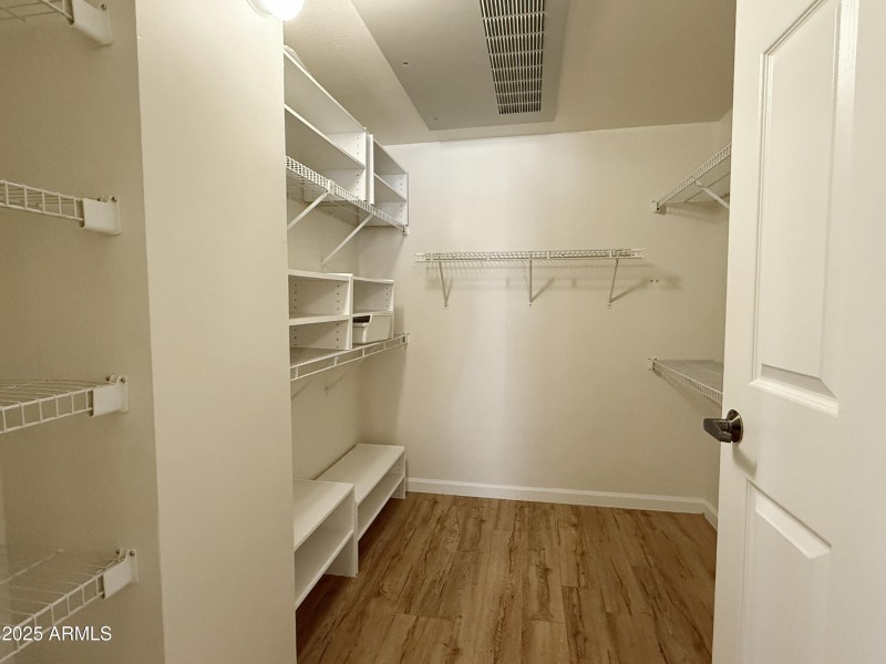 A125_Bedroom_Closet