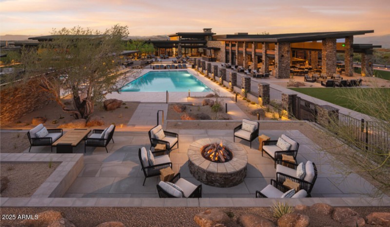Community pool