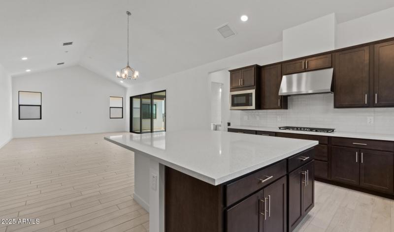 FSVV Lot #2 Kitchen4 (Large)