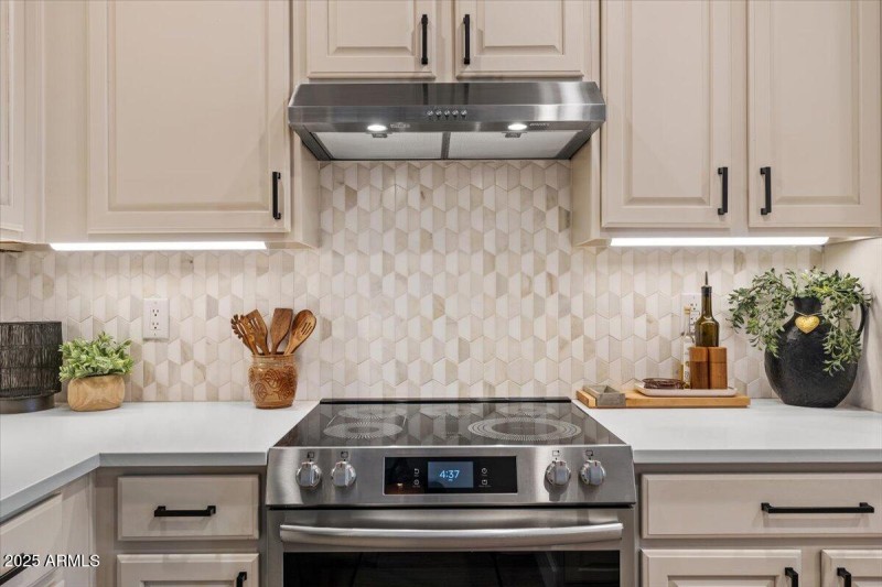 13-Kitchen