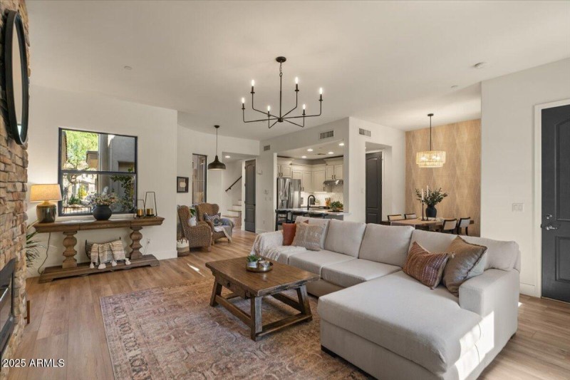 20-Living Room