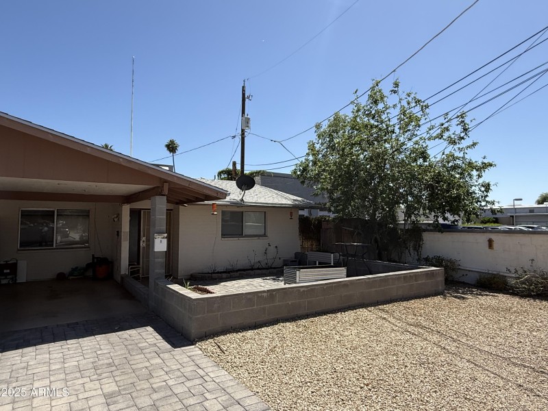 Exterior 2