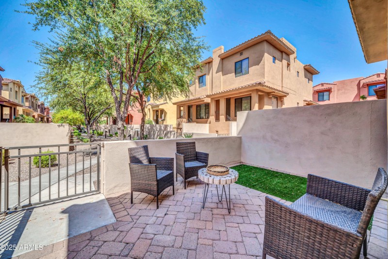 9551 E Redfield Rd-2