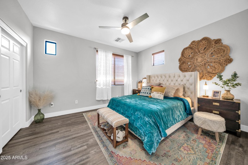 9551 E Redfield Rd-23