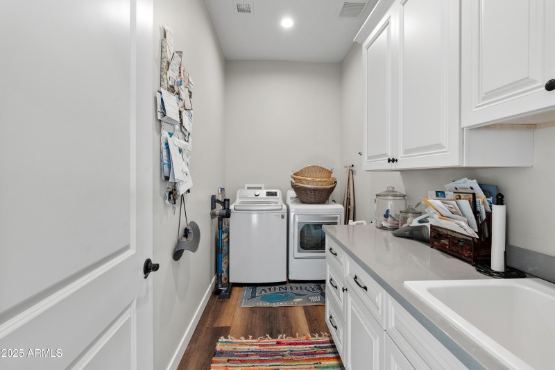 21-Laundry Room