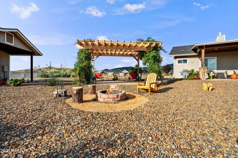 25-Backyard