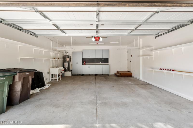 09-Garage