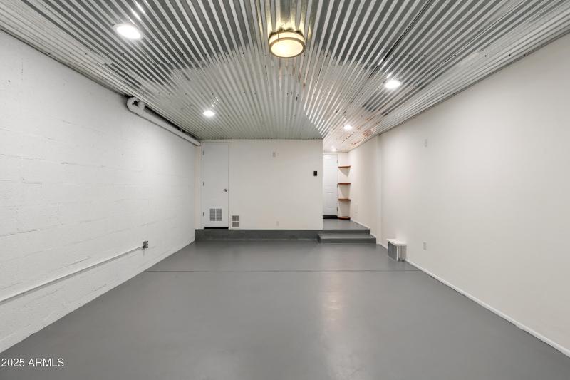 39-Family Room