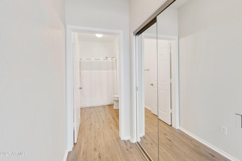 2155 N-027-019-dlb-MLS_Size