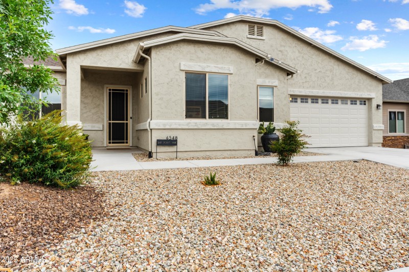 02-Front Yard