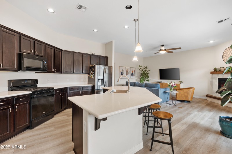 14-Kitchen