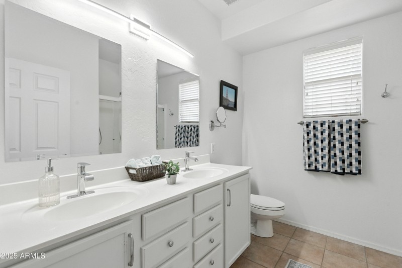 Primary Bathoom