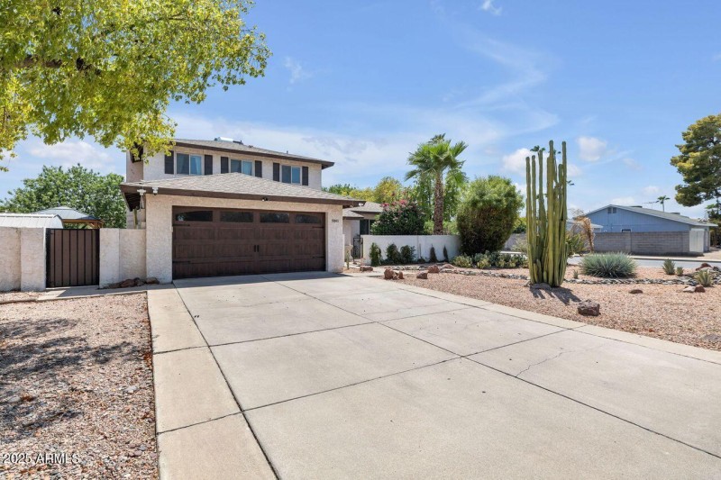 Desert Landscaping & Curb Appeal