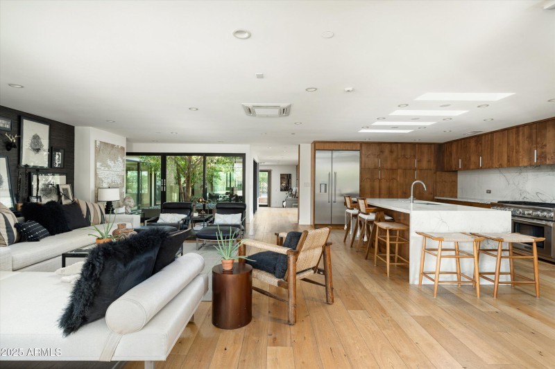 Kitchen & Great Room