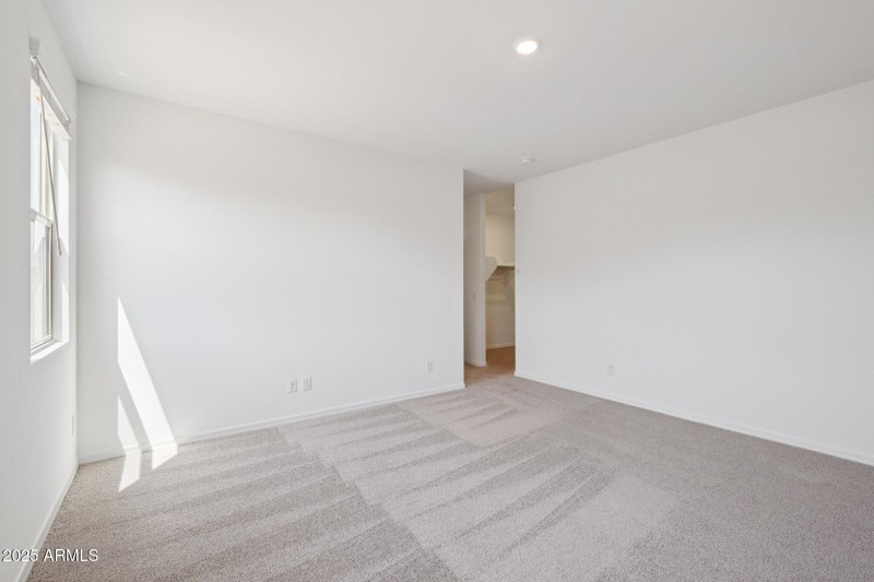 26-web-or-mls-W Old Timer Rd-S1008-026