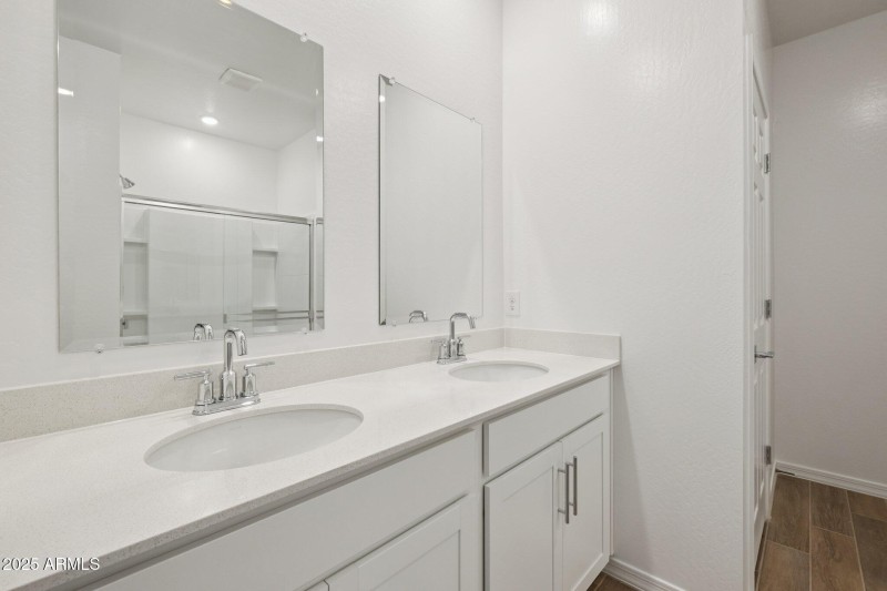 27-web-or-mls-W Old Timer Rd-S1008-027