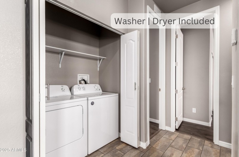 Washer / Dryer Included